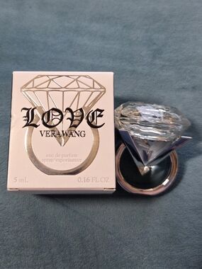 Vera Wang LOVE Mini Bottle